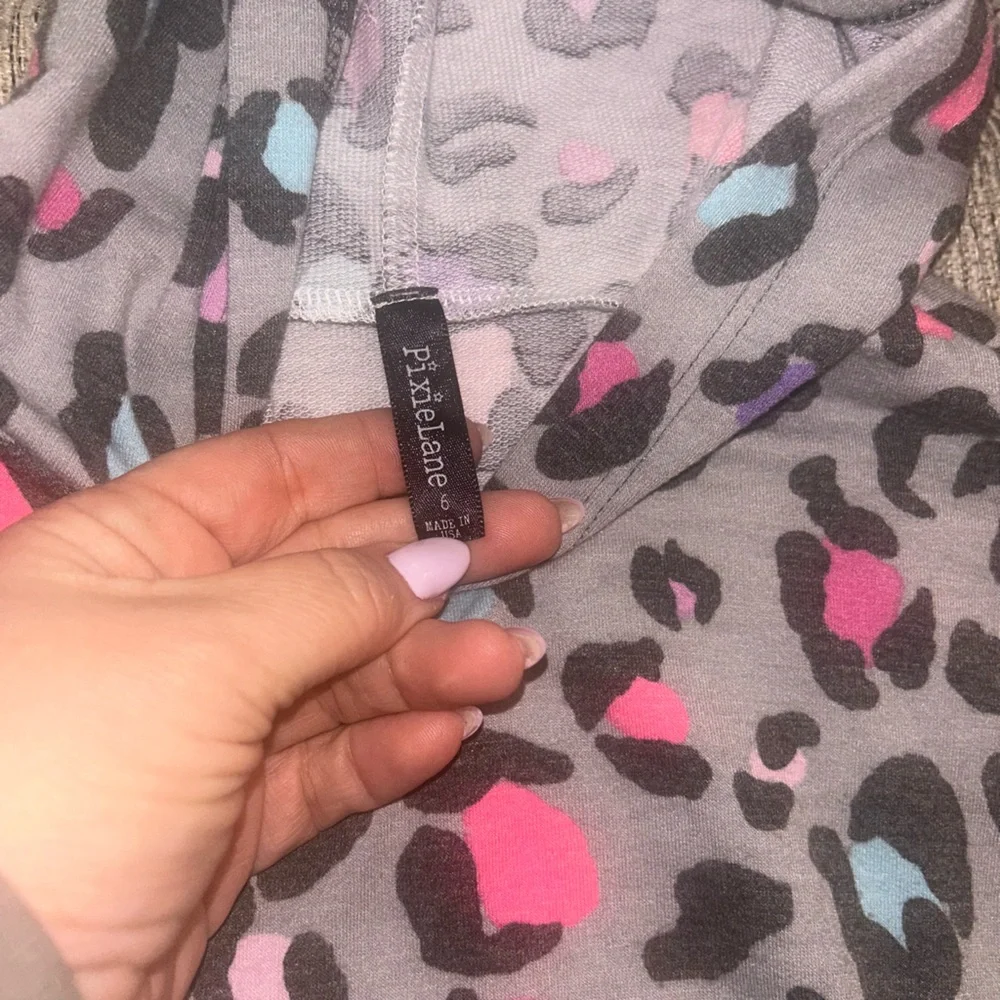 Lot of 6 hoodies for girls size 6 - Picture 13 of 15